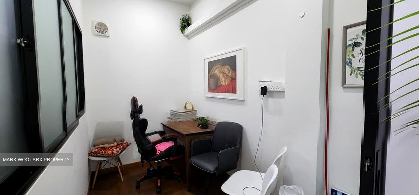 Jalan Besar Plaza (D8), Shop House #626830631